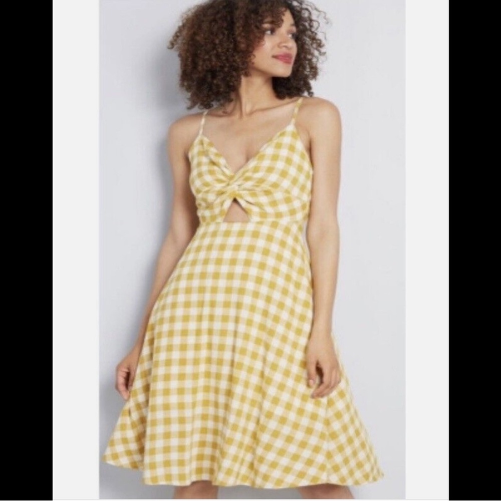 ModCloth Gilli Gingham Midi Dress